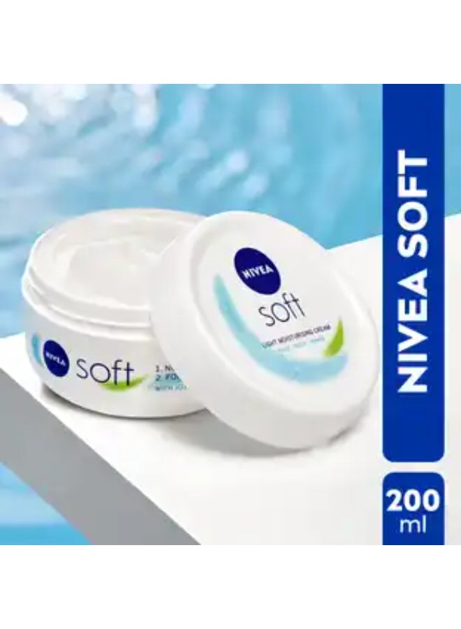 نيفيا بلسم الشفاه من نيفيا، العناية الأصلية، 4.8 جرام وكريم الجسم من نيفيا، لتفتيح البشرة وإصلاح الخلايا، مع عامل حماية من الشمس SPF 15 و50 ضعفًا من فيتامين C، 200 مل وكريم نيفيا المرطب الخفيف، 100 مل. - Image 4